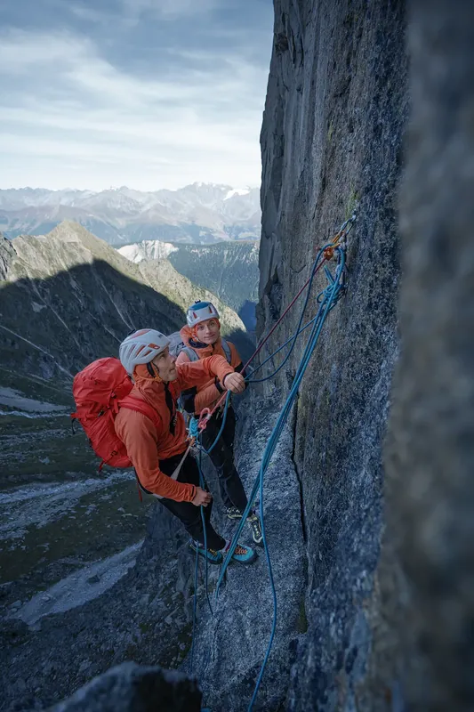 deuter Guide 32+6 SL — lifestyle 7