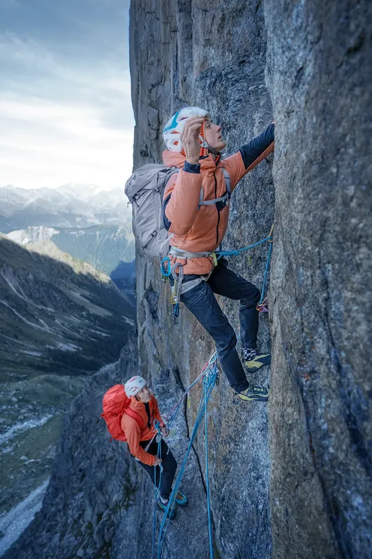 deuter Guide 32+6 SL — lifestyle 9