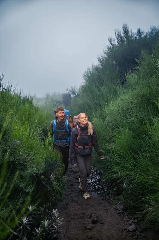 deuter Futura PRO 36 — lifestyle 4