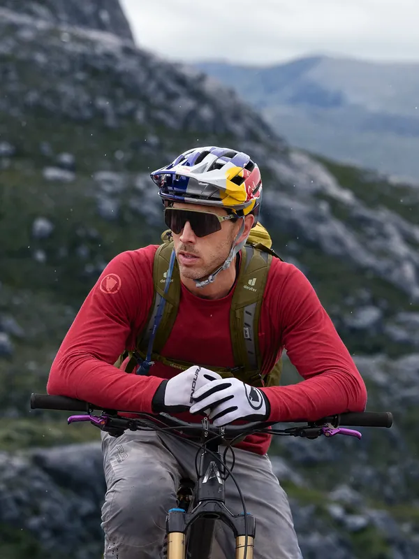 deuter Attack 16 — lifestyle 9